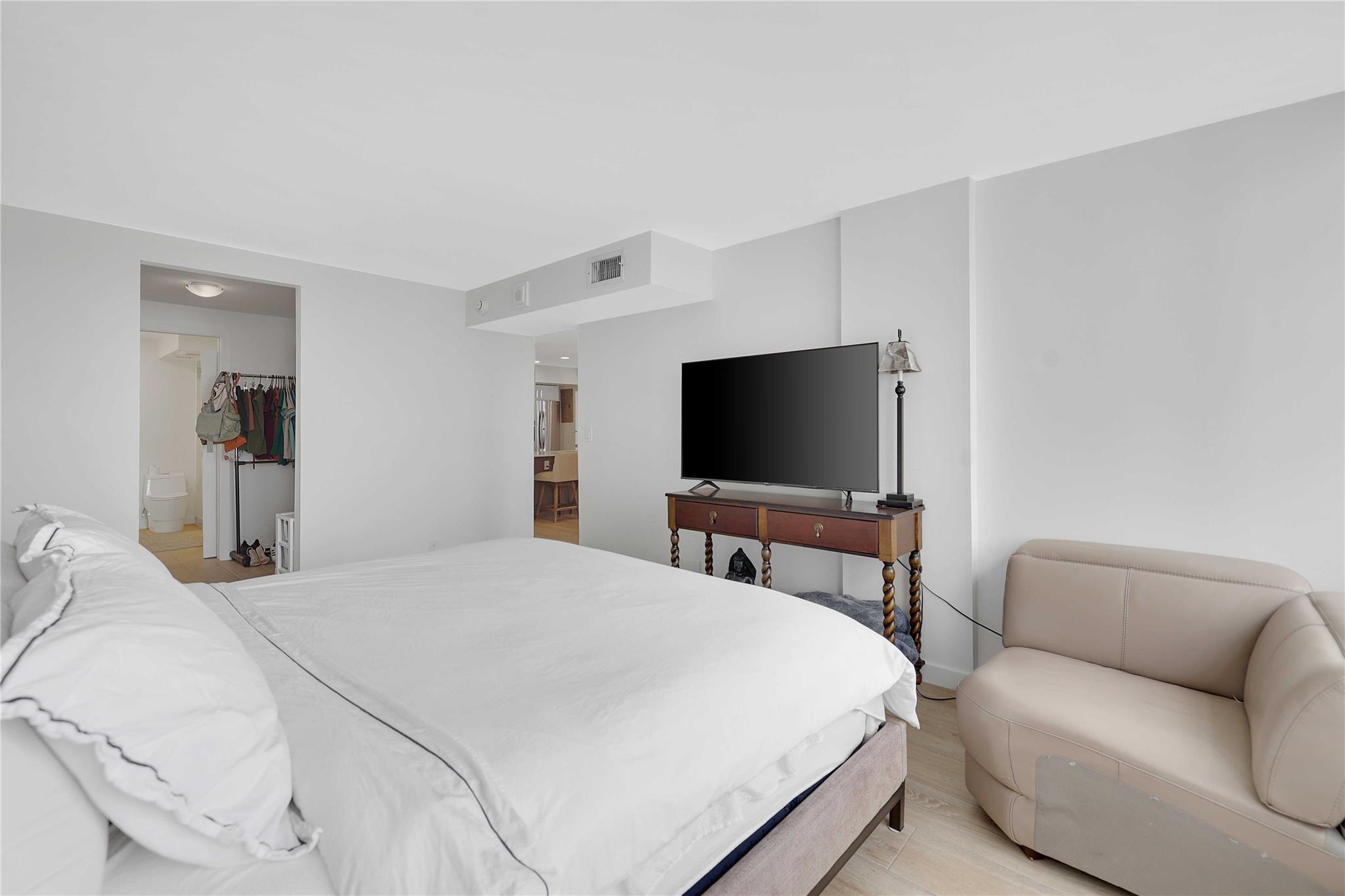 East Point Towers - Residential