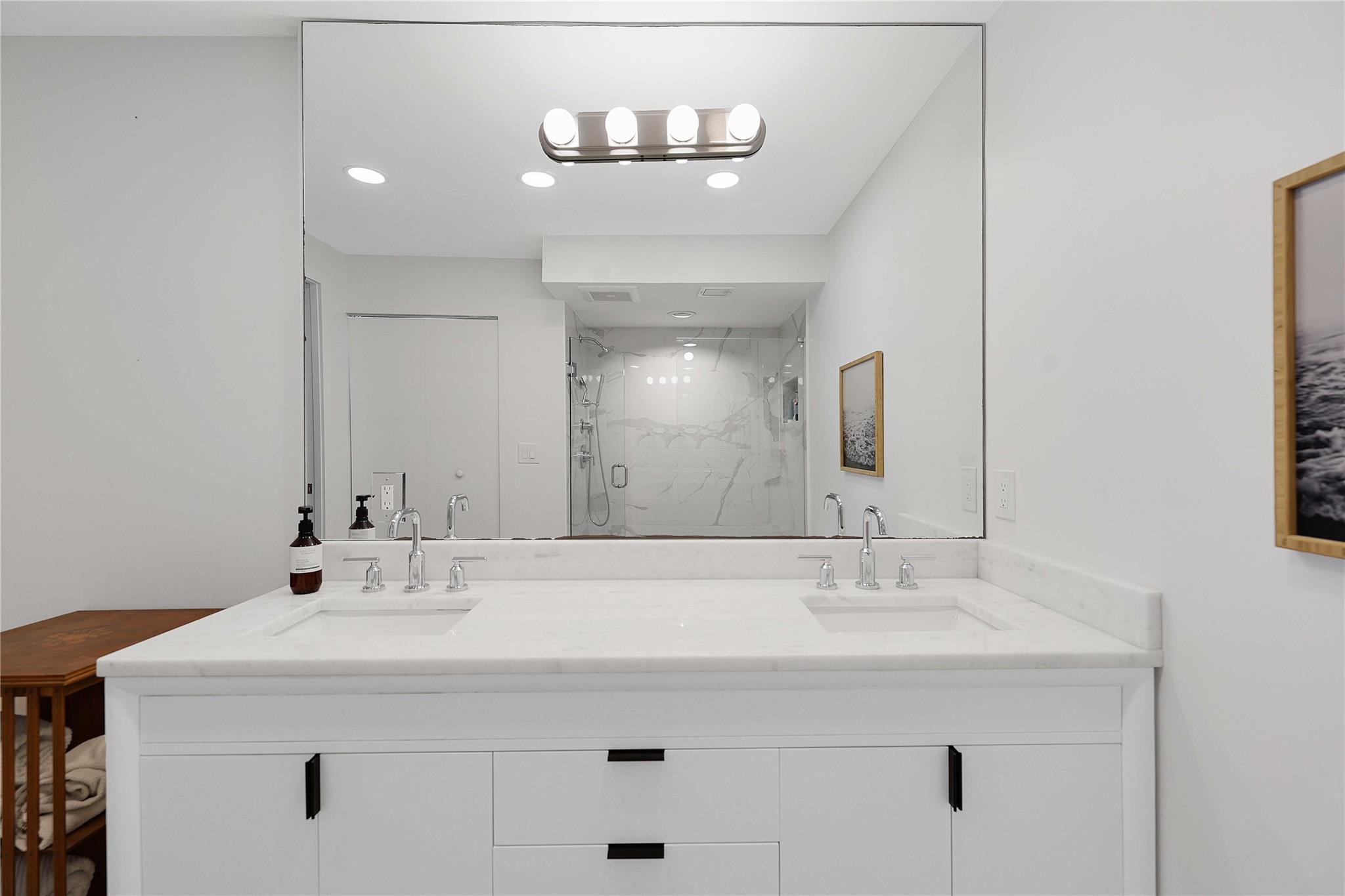 East Point Towers - Residential