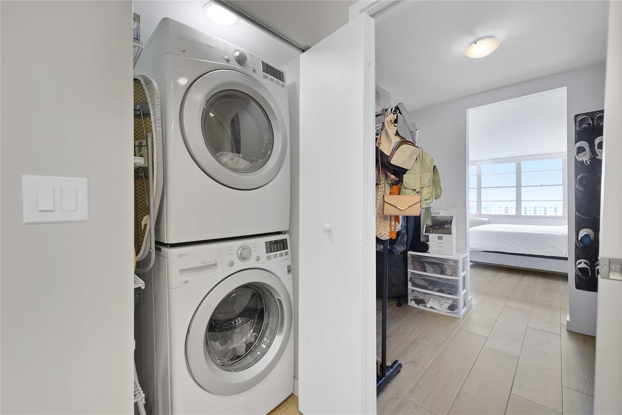 East Point Towers - Residential