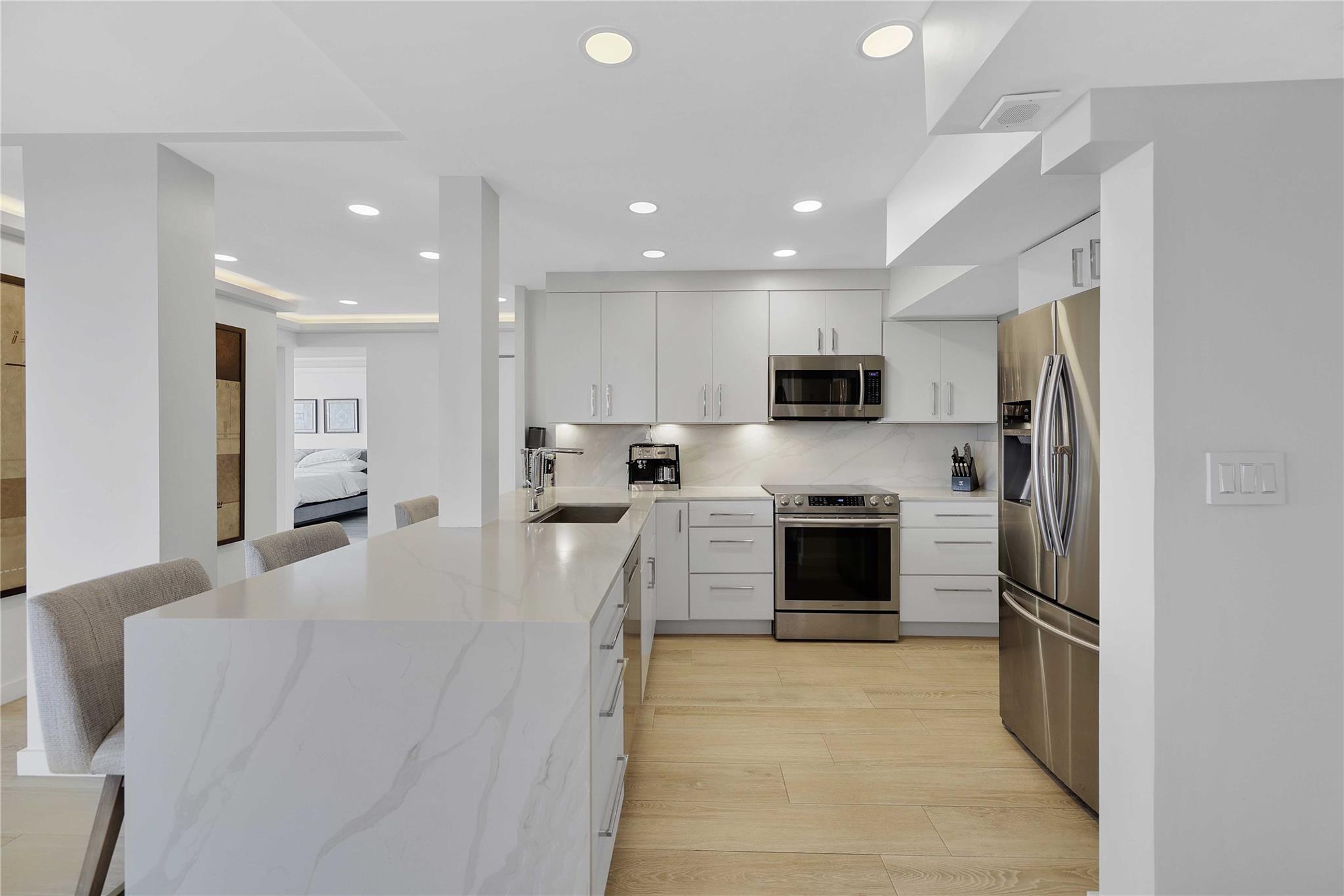 East Point Towers - Residential