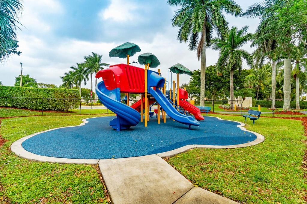 WINSTON TRAILS PAR 11 - Residential