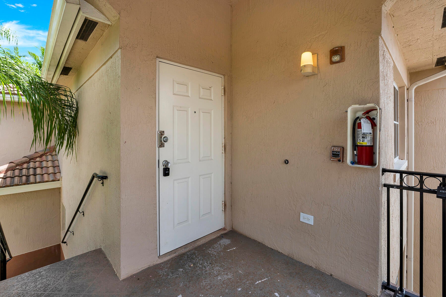 Properties 3790 N Jog Road 201