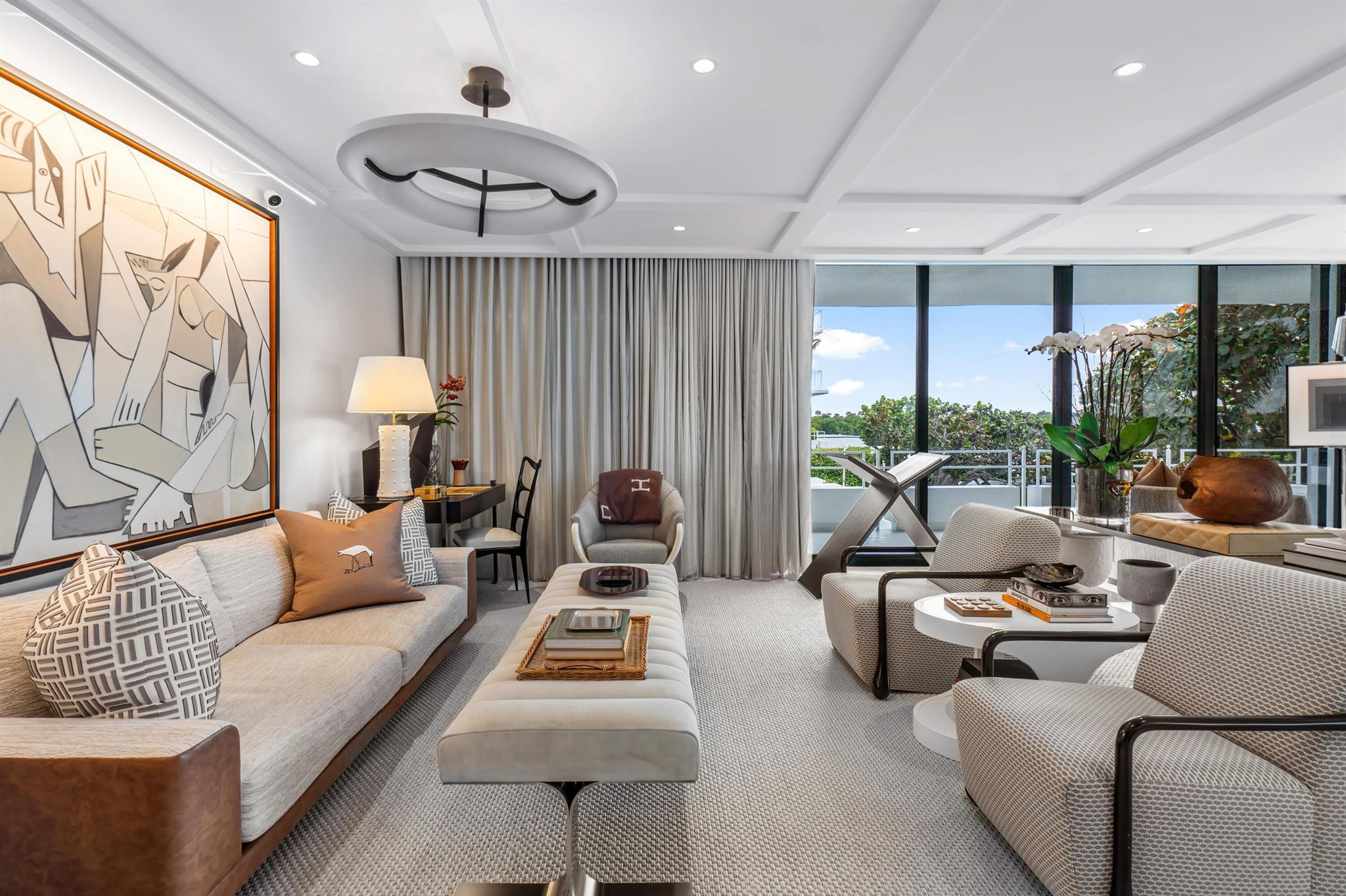 TOWER VALLANDRY IBIS ISLE - Residential