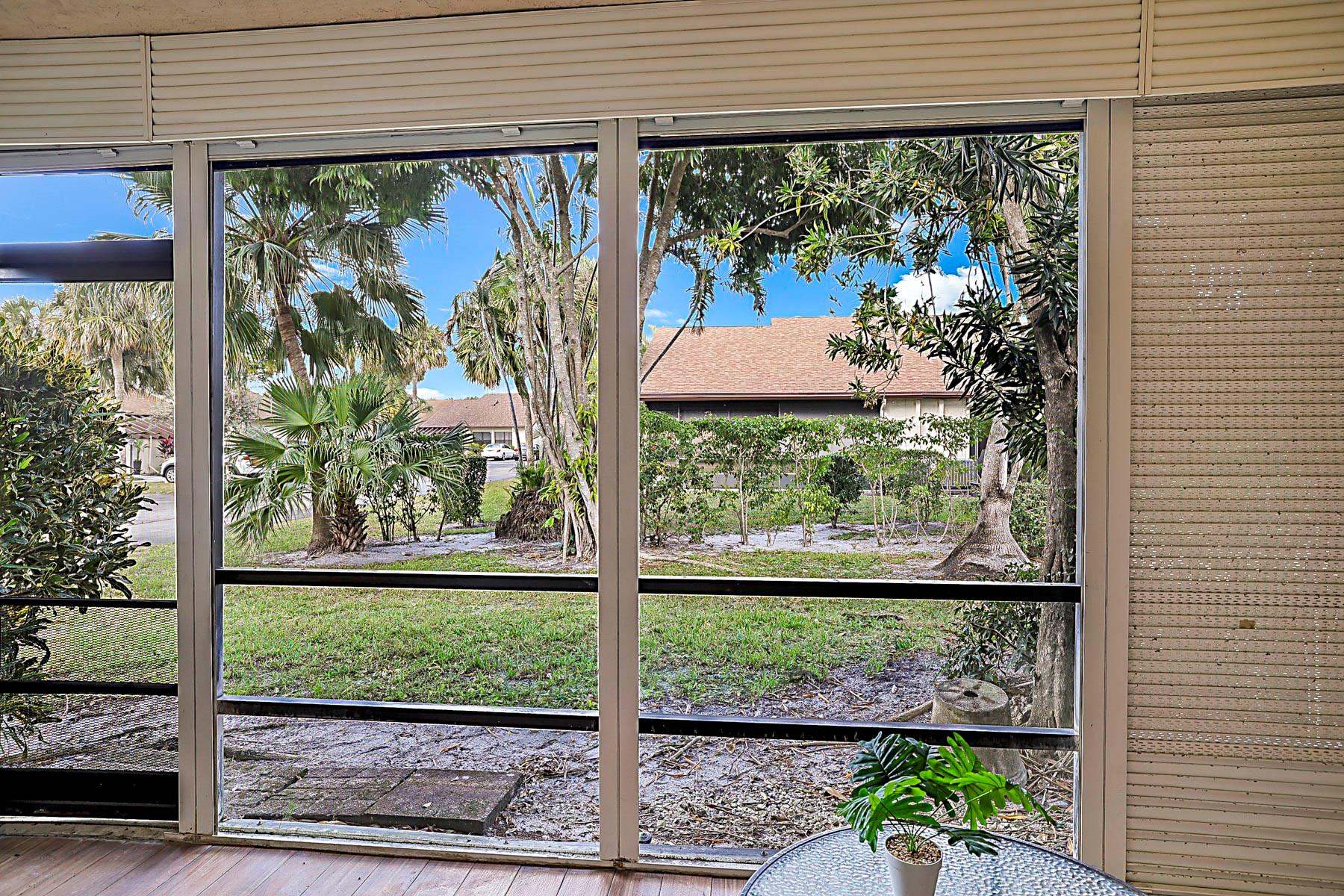 MEED RACQUET CLUB 4 - Residential