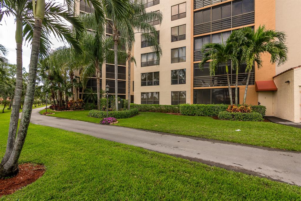 Promenade at Boca Pointe - Residential