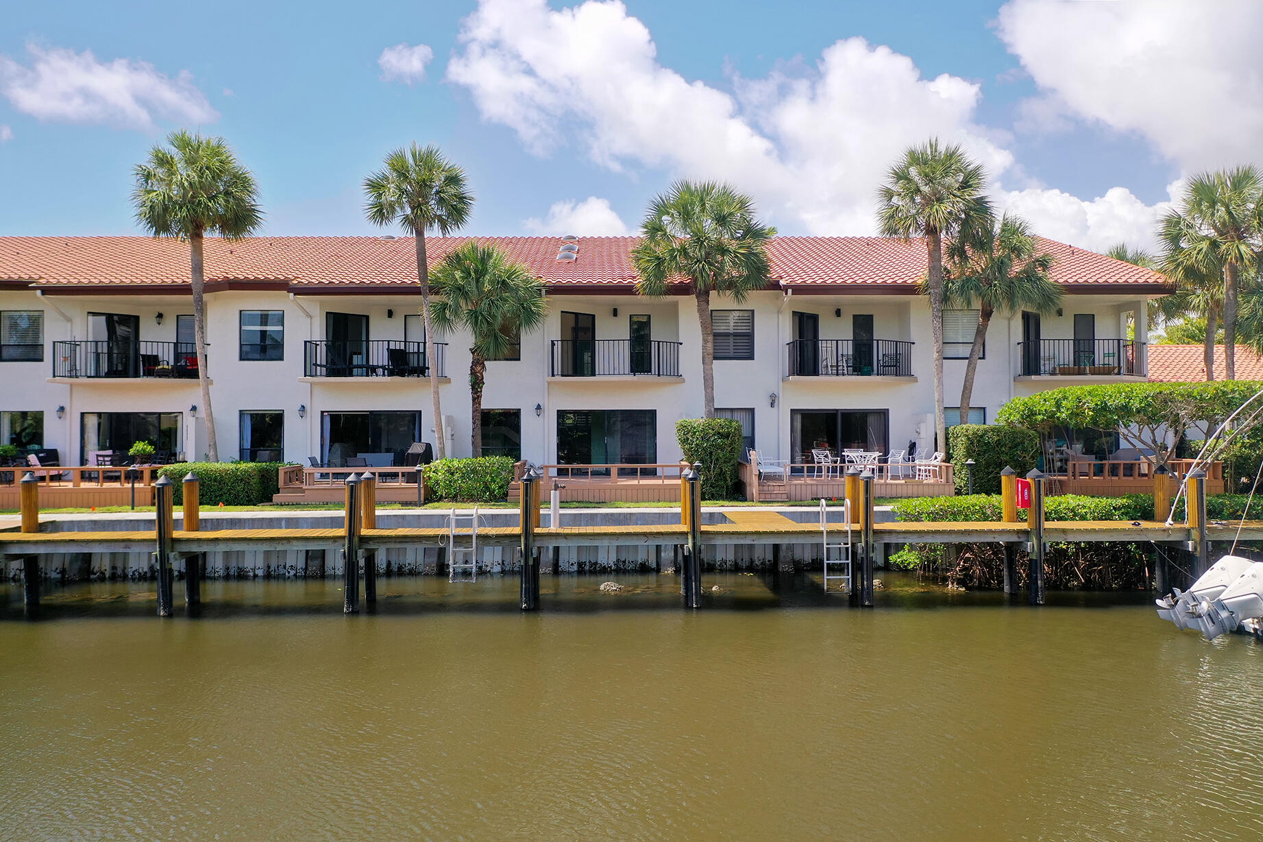 WATERWAY NORTH CONDO - Residential