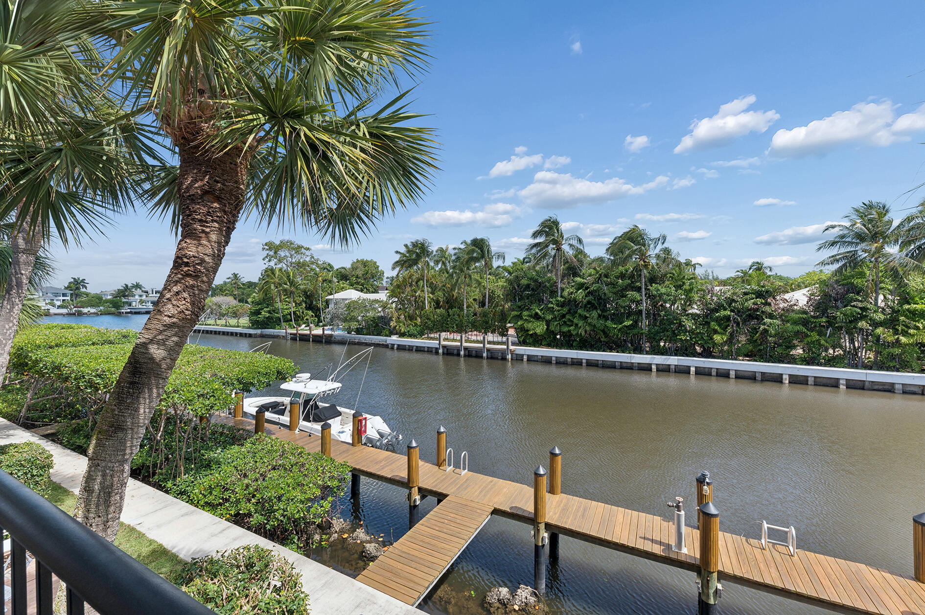 WATERWAY NORTH CONDO - Residential