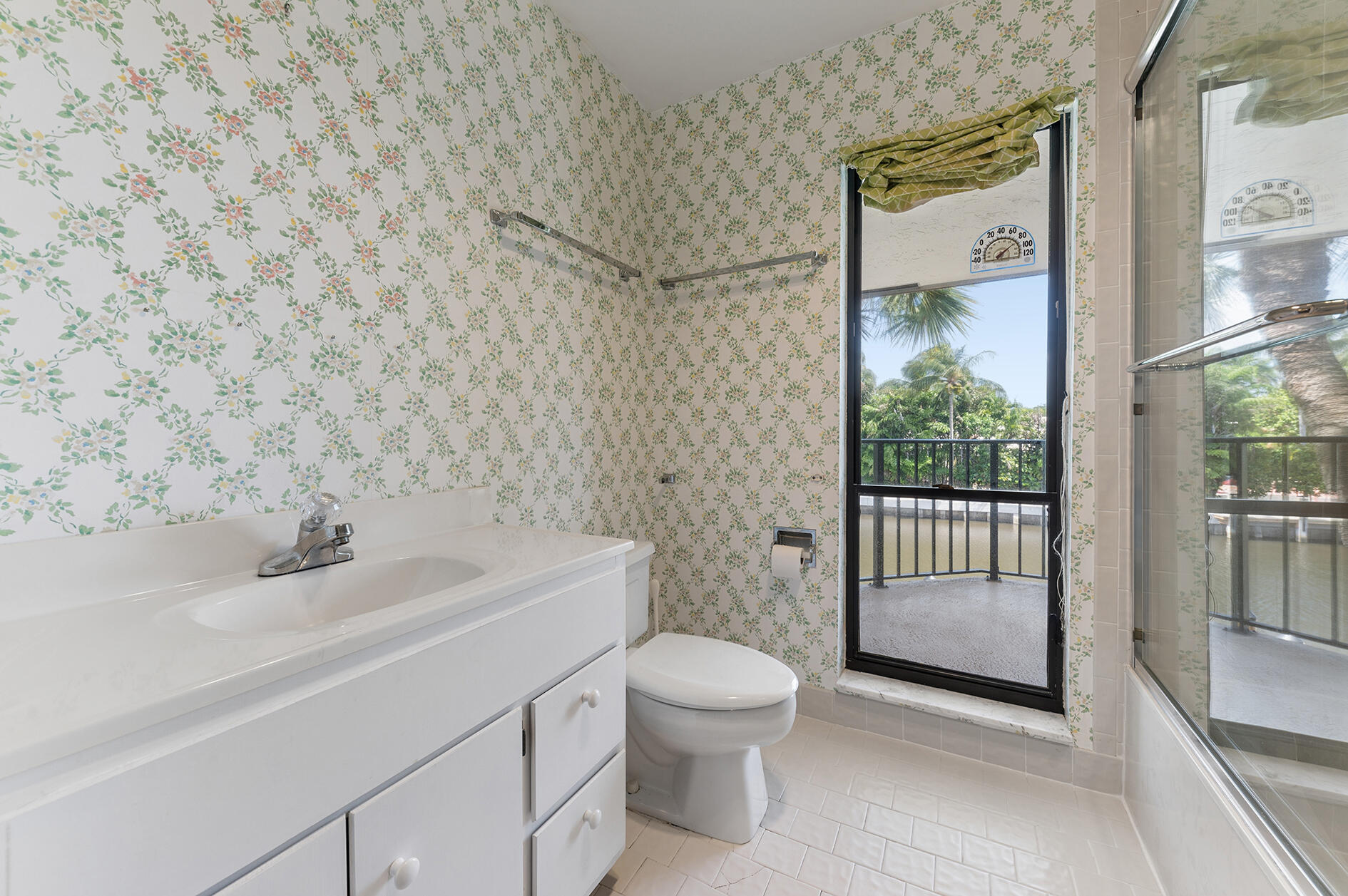 WATERWAY NORTH CONDO - Residential