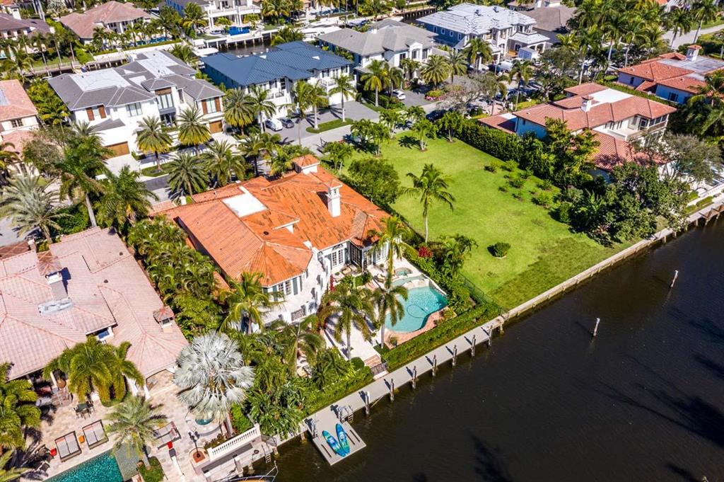 ROYAL PALM YACHT & COUNTRY CLUB - Residential