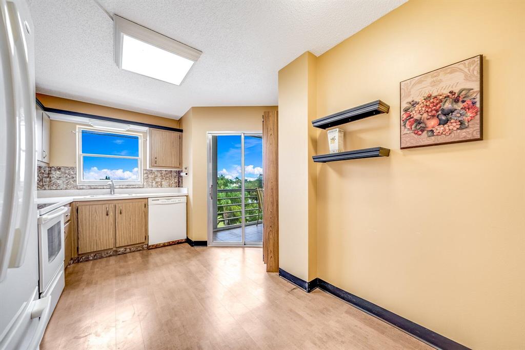 POINCIANA PLACE CONDO 1,2,8 AND 9 - Residential