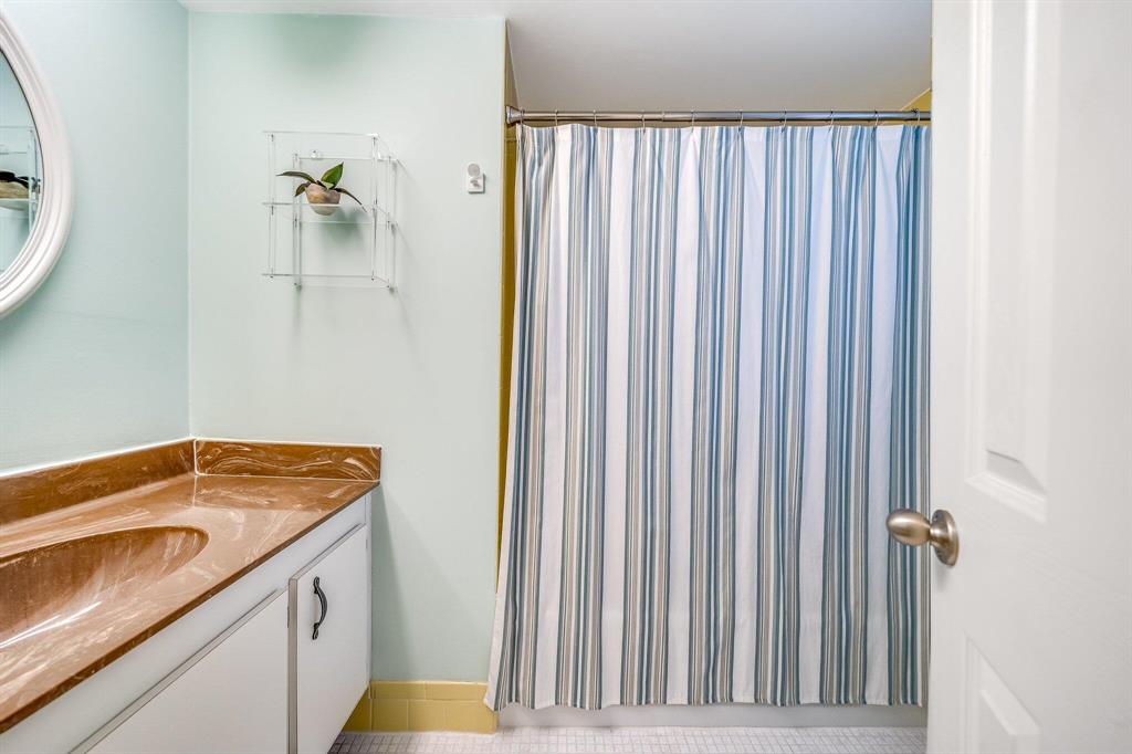 POINCIANA PLACE CONDO 1,2,8 AND 9 - Residential