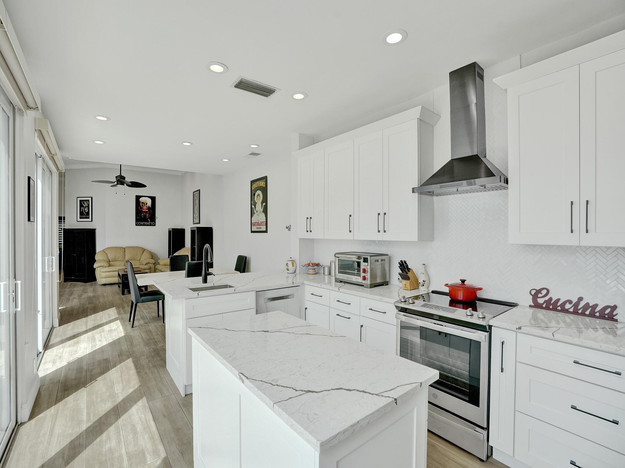 CANDLEWOOD - Residential