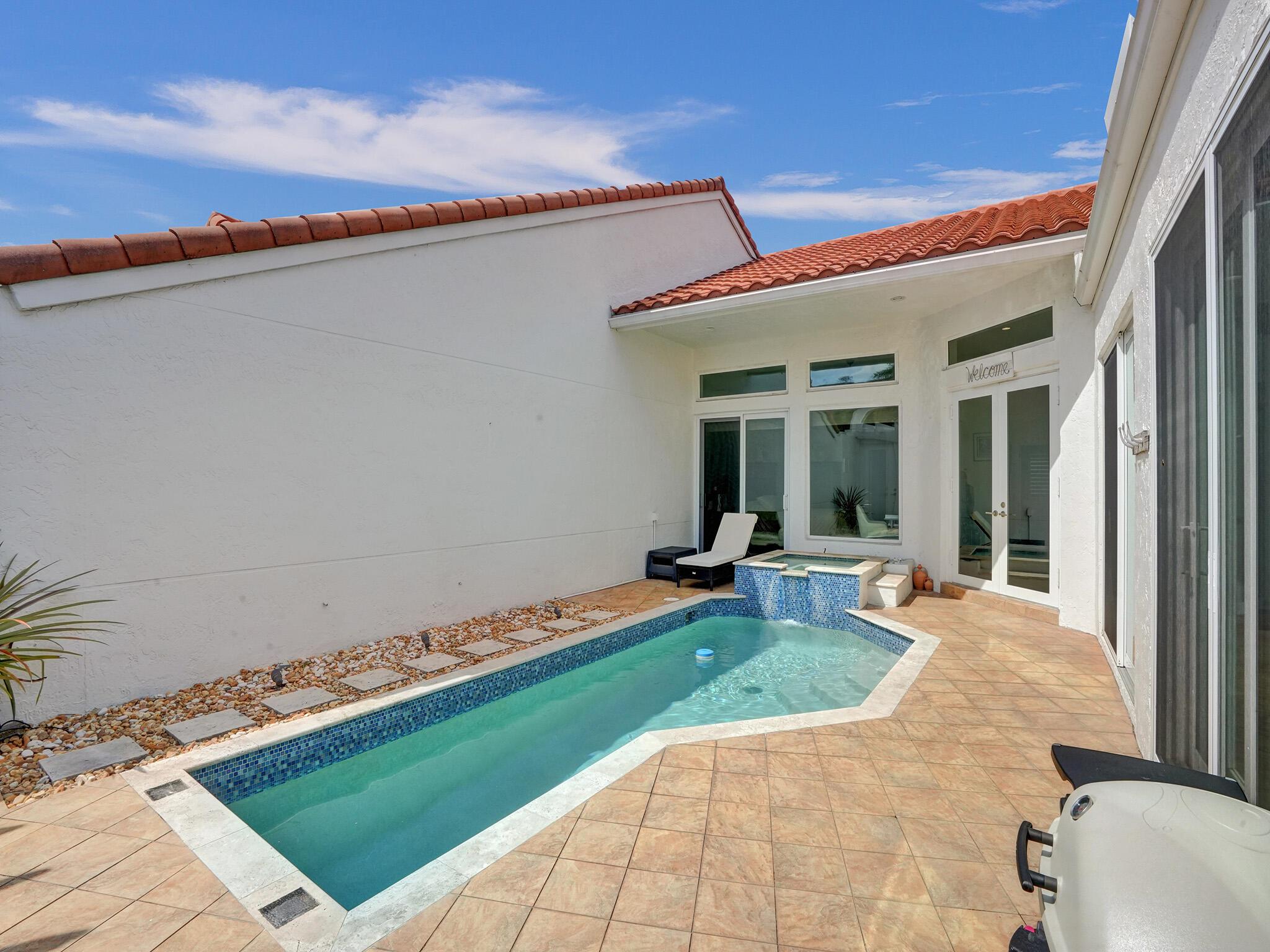 CANDLEWOOD - Residential