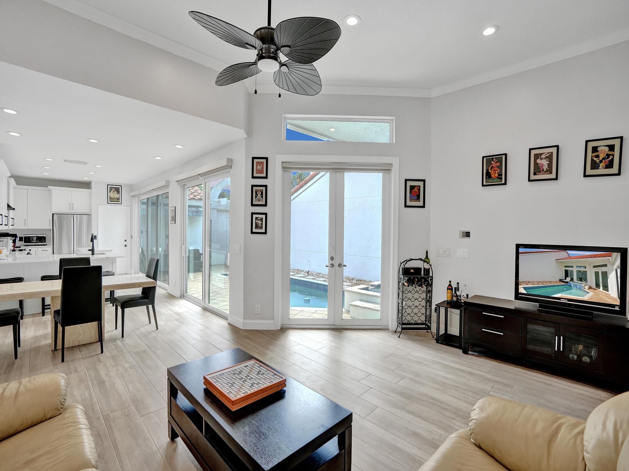 CANDLEWOOD - Residential