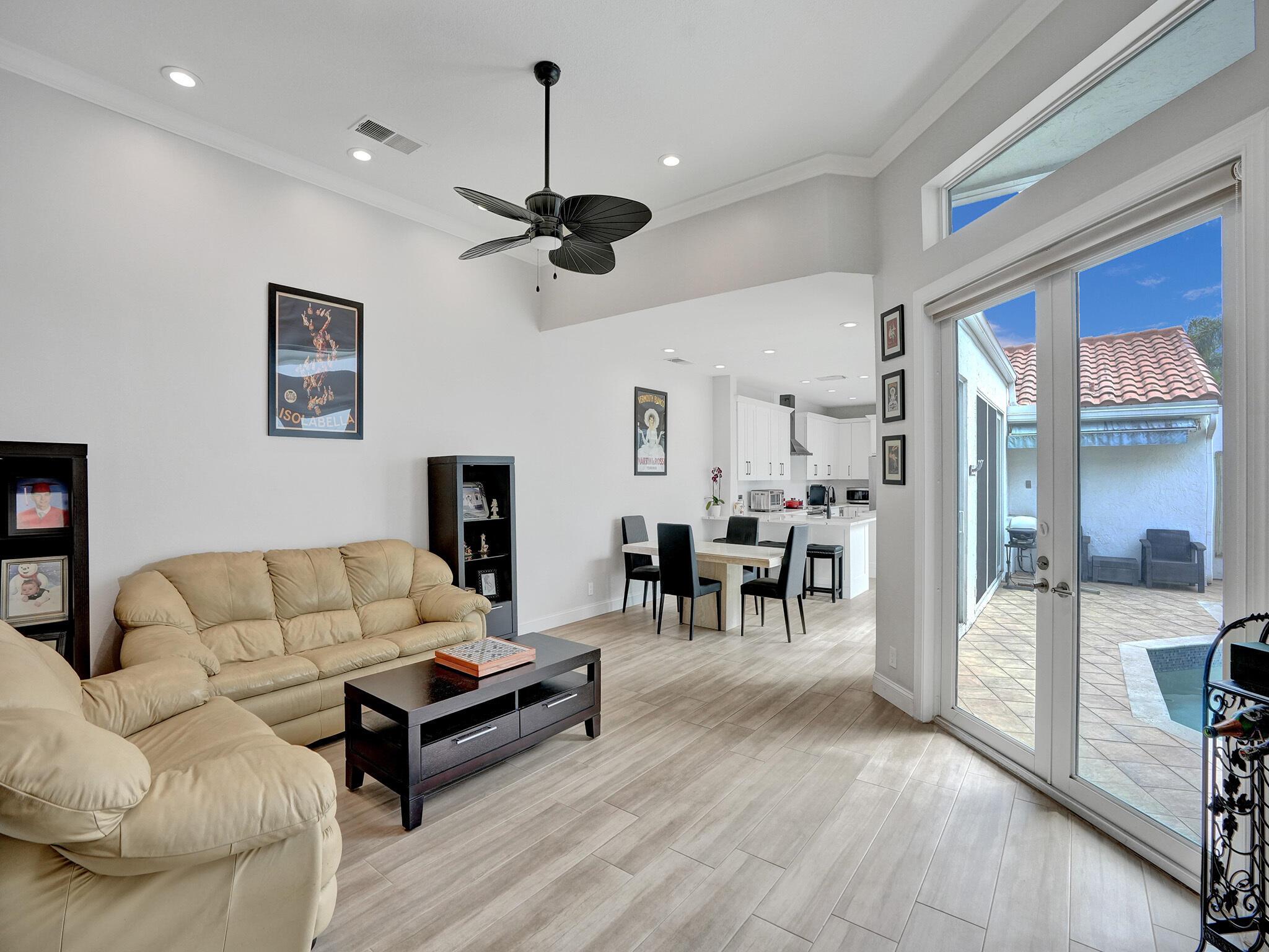 CANDLEWOOD - Residential
