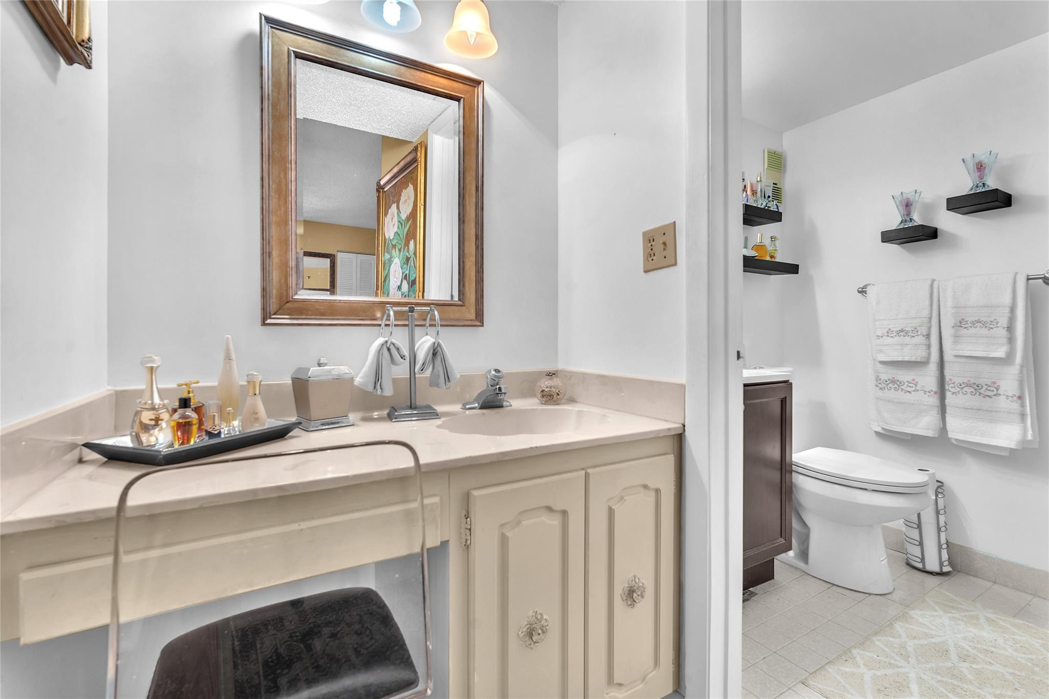 18TH HOLE AT INVERRARY - Residential