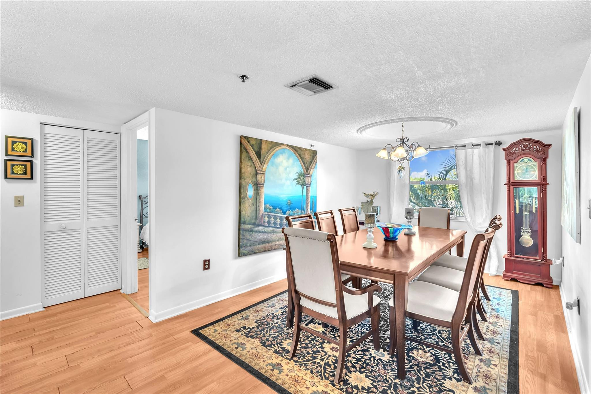 18TH HOLE AT INVERRARY - Residential