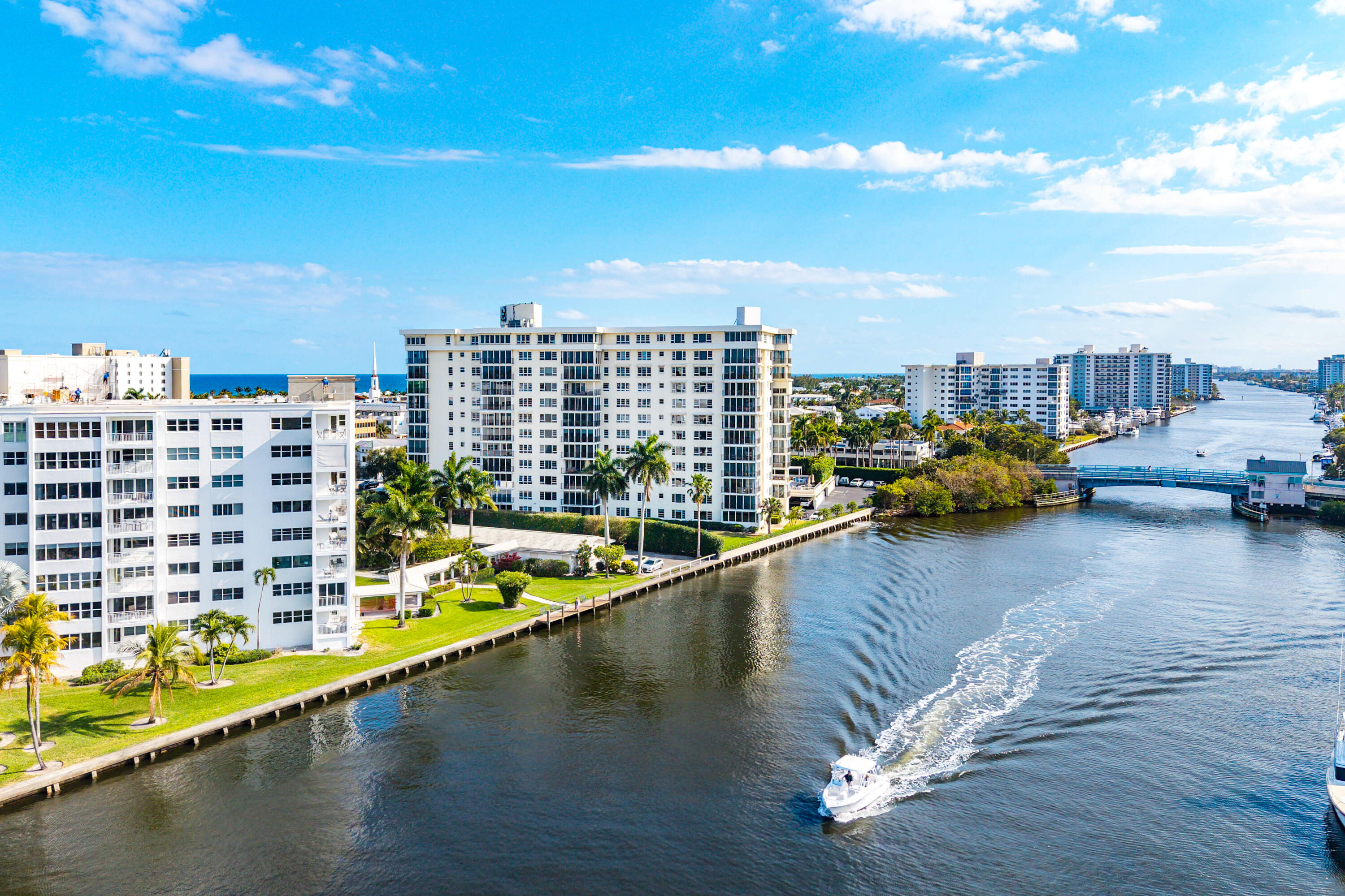 DELRAY SUMMIT CONDO - Residential