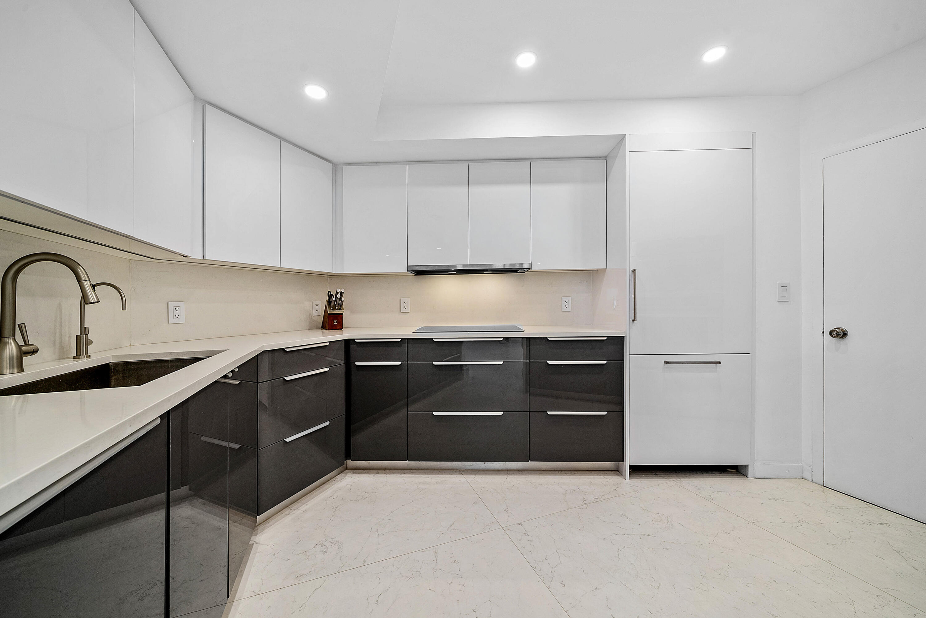 DELRAY SUMMIT CONDO - Residential