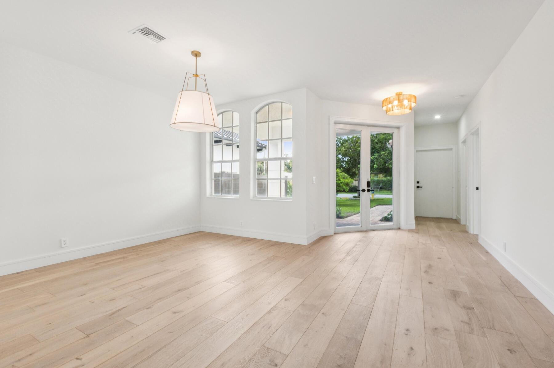 15 SW 9th Street