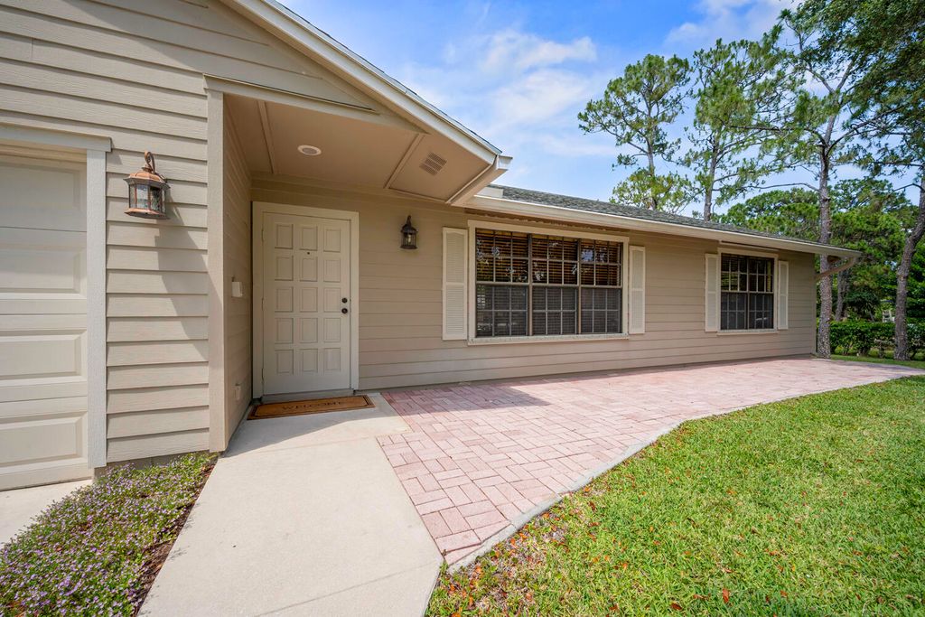 Photo of 11681 68th Street N, West Palm Beach, FL 33412 (MLS # R10981828)