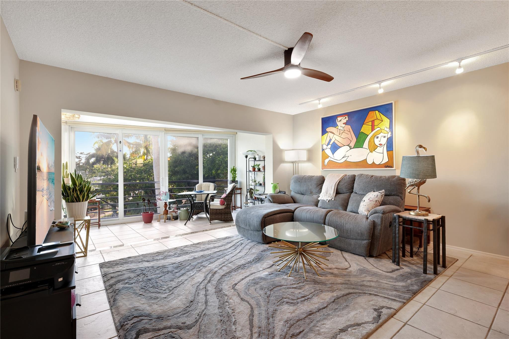 3050 NE 47th Court 205