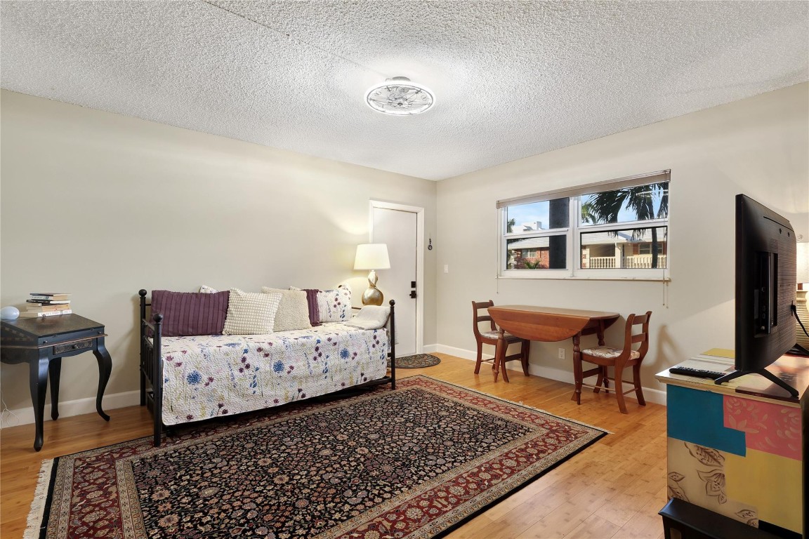 Winston House - Residential