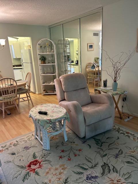 KING MOUNTAIN CONDO (AKA MONTEREY YACHT & COUNTRY - Residential