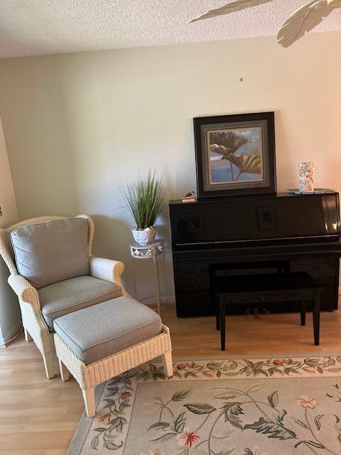 KING MOUNTAIN CONDO (AKA MONTEREY YACHT & COUNTRY - Residential