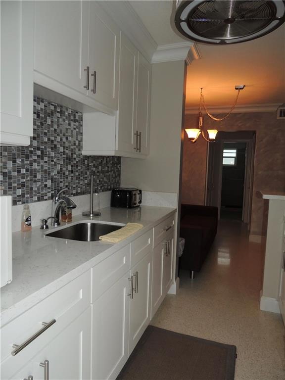 OCEAN DREAM COND - Residential Lease