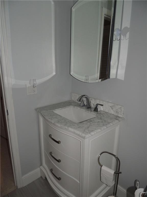 OCEAN DREAM COND - Residential Lease