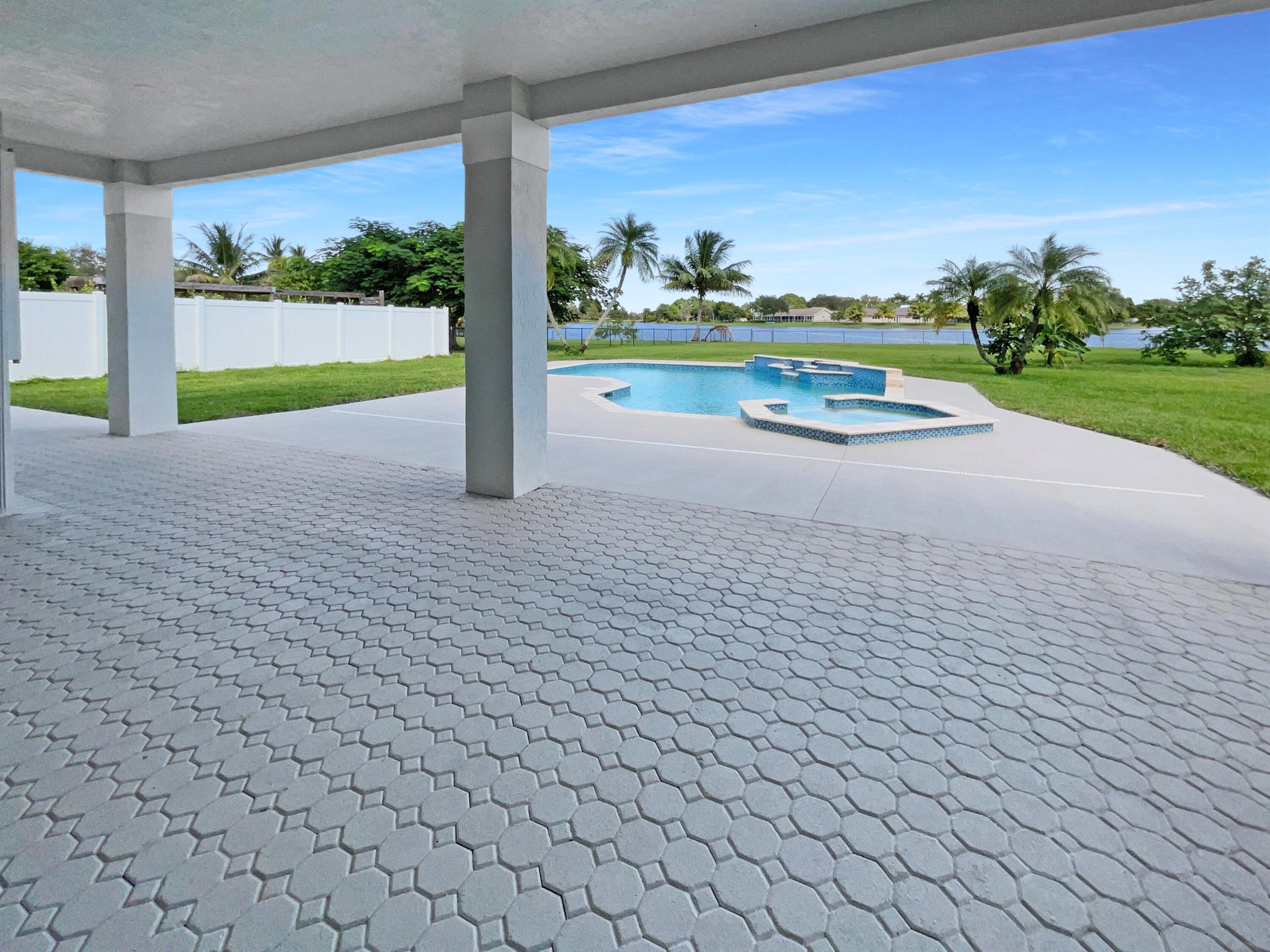 CHAPEL TRAIL REPLAT - Residential