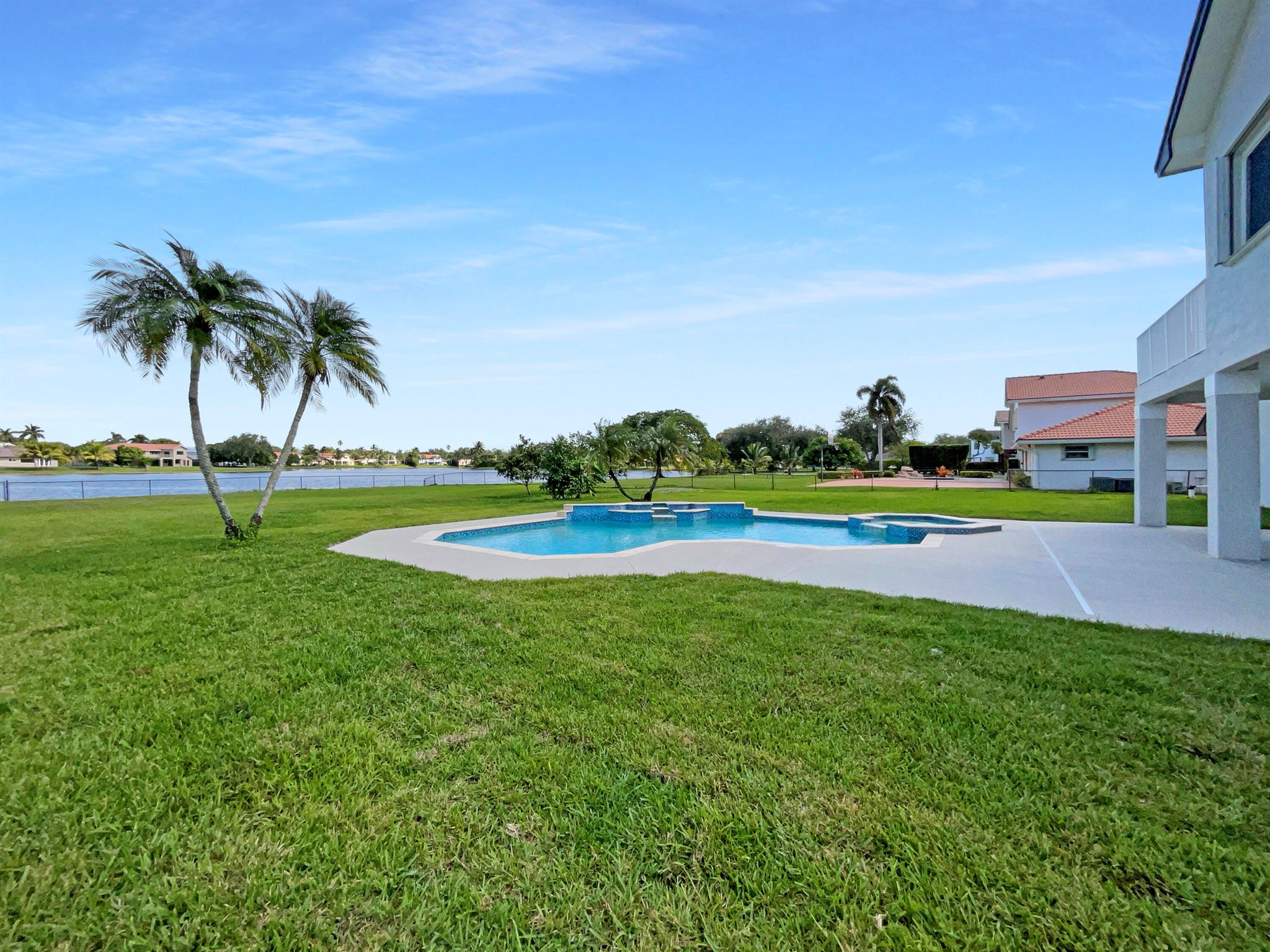 CHAPEL TRAIL REPLAT - Residential