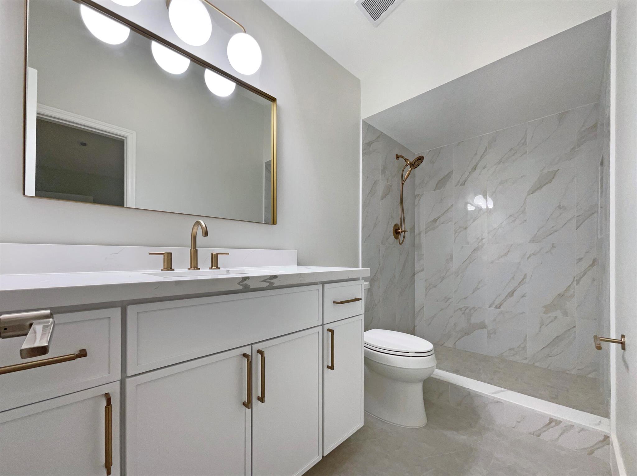 CHAPEL TRAIL REPLAT - Residential