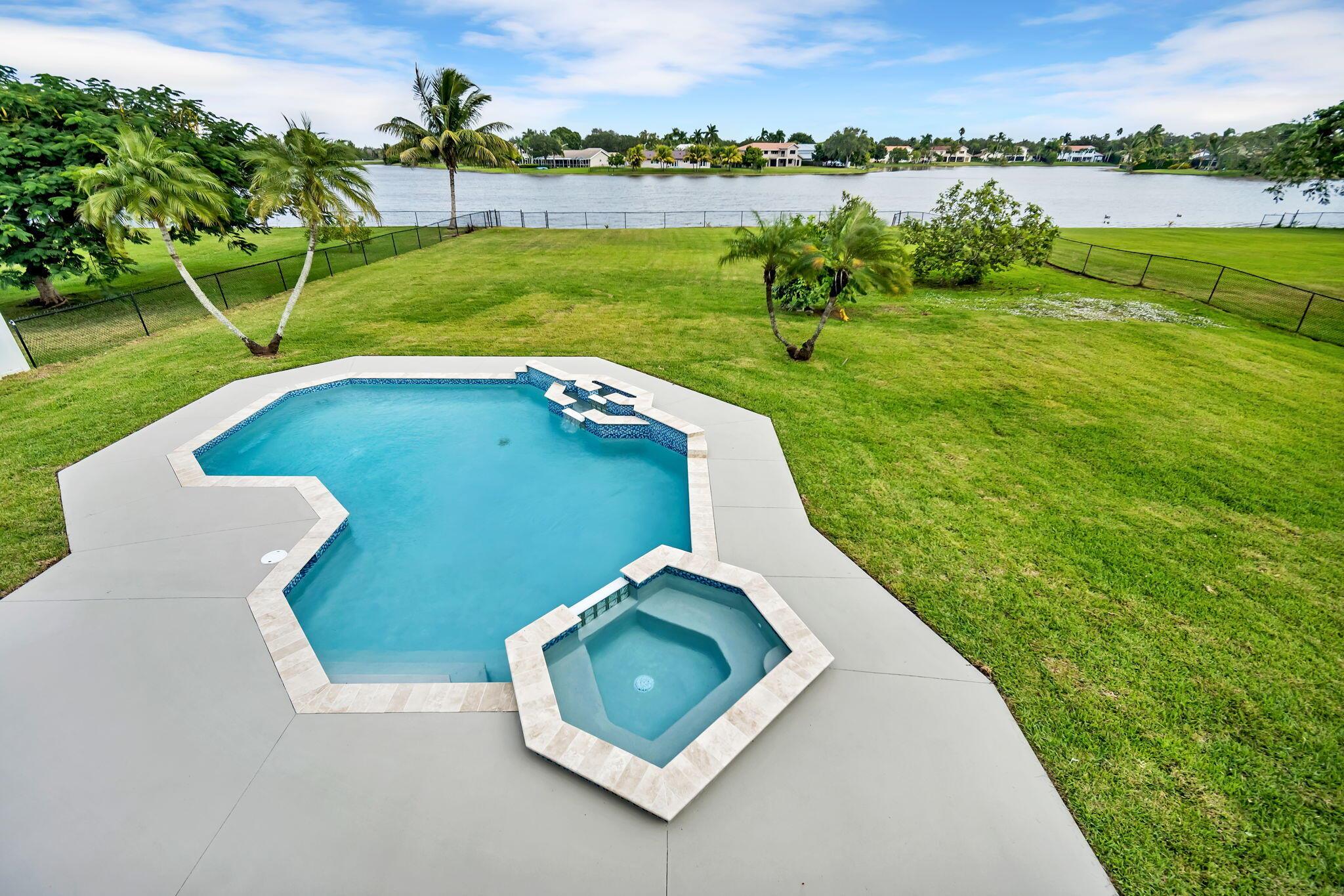 CHAPEL TRAIL REPLAT - Residential