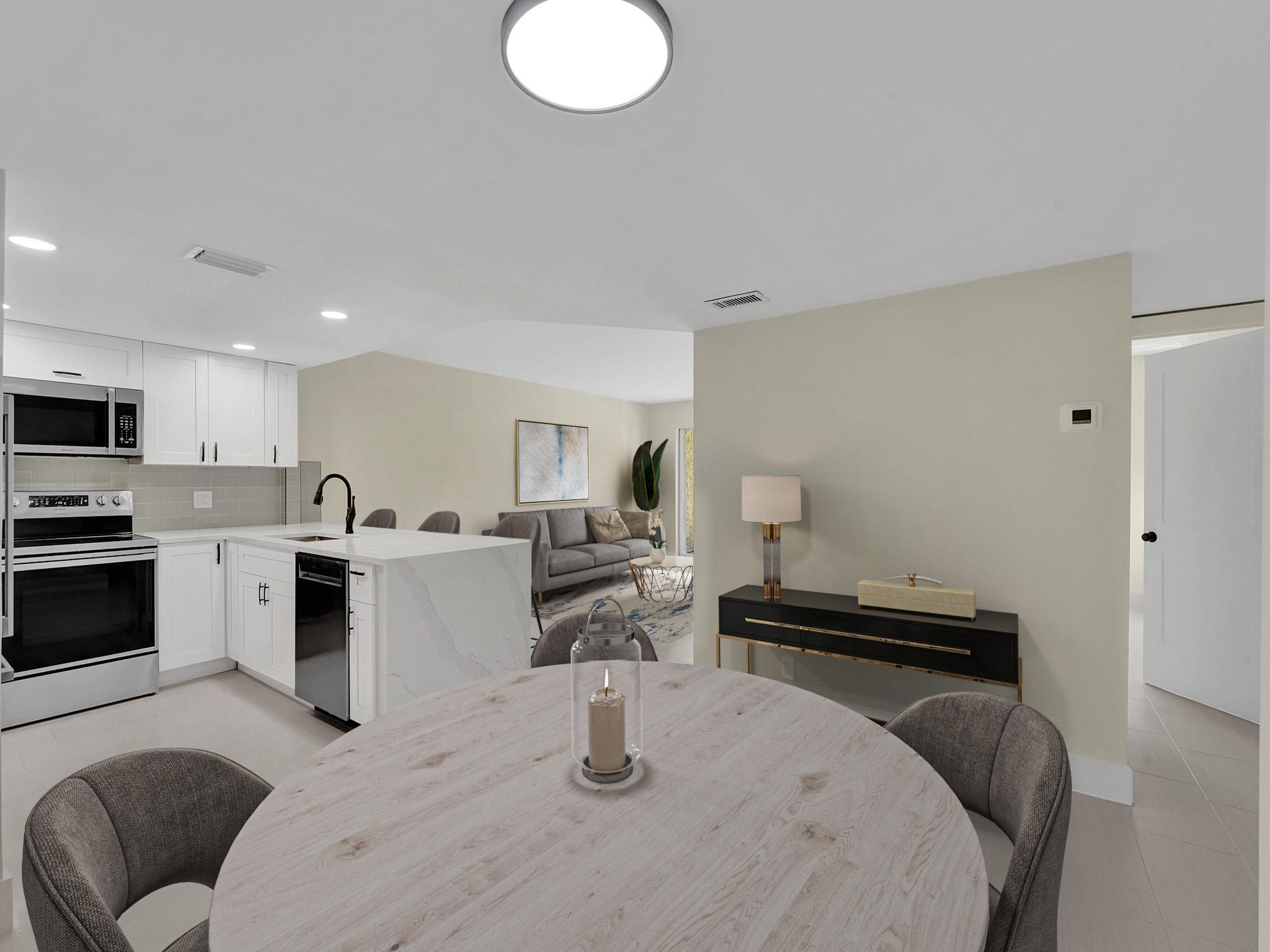 River Manor Condo - Residential