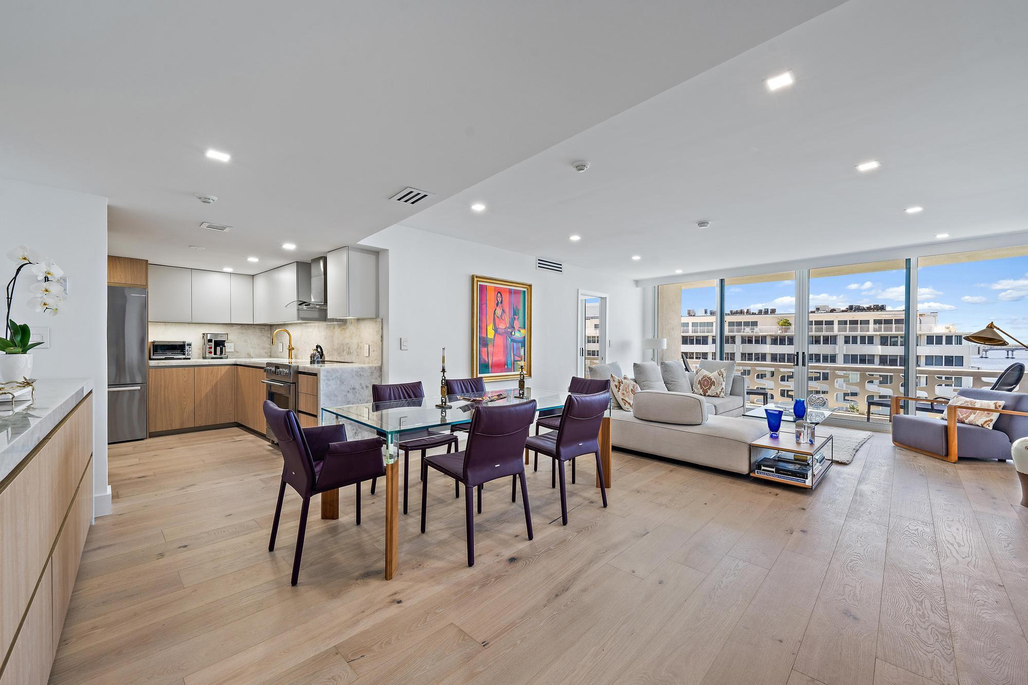 2760 S Ocean Beach 508