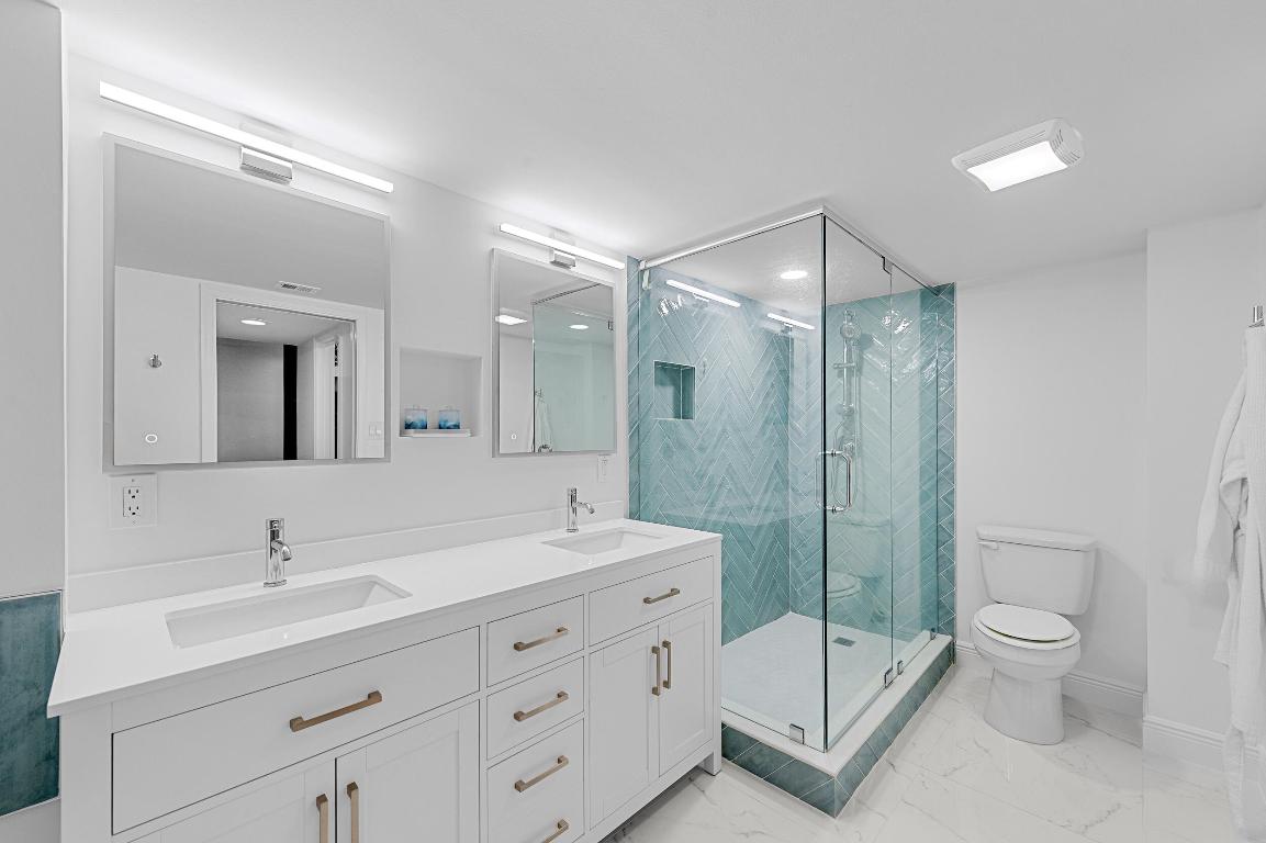 EASTPOINTE CONDO - Residential