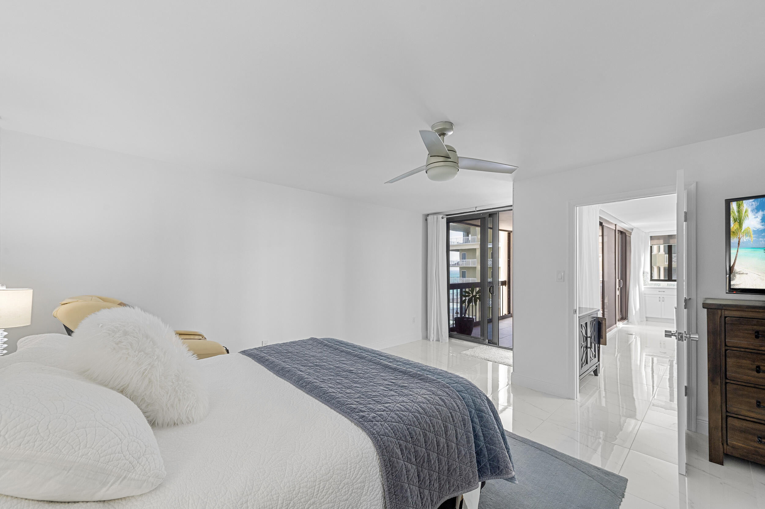 EASTPOINTE CONDO - Residential