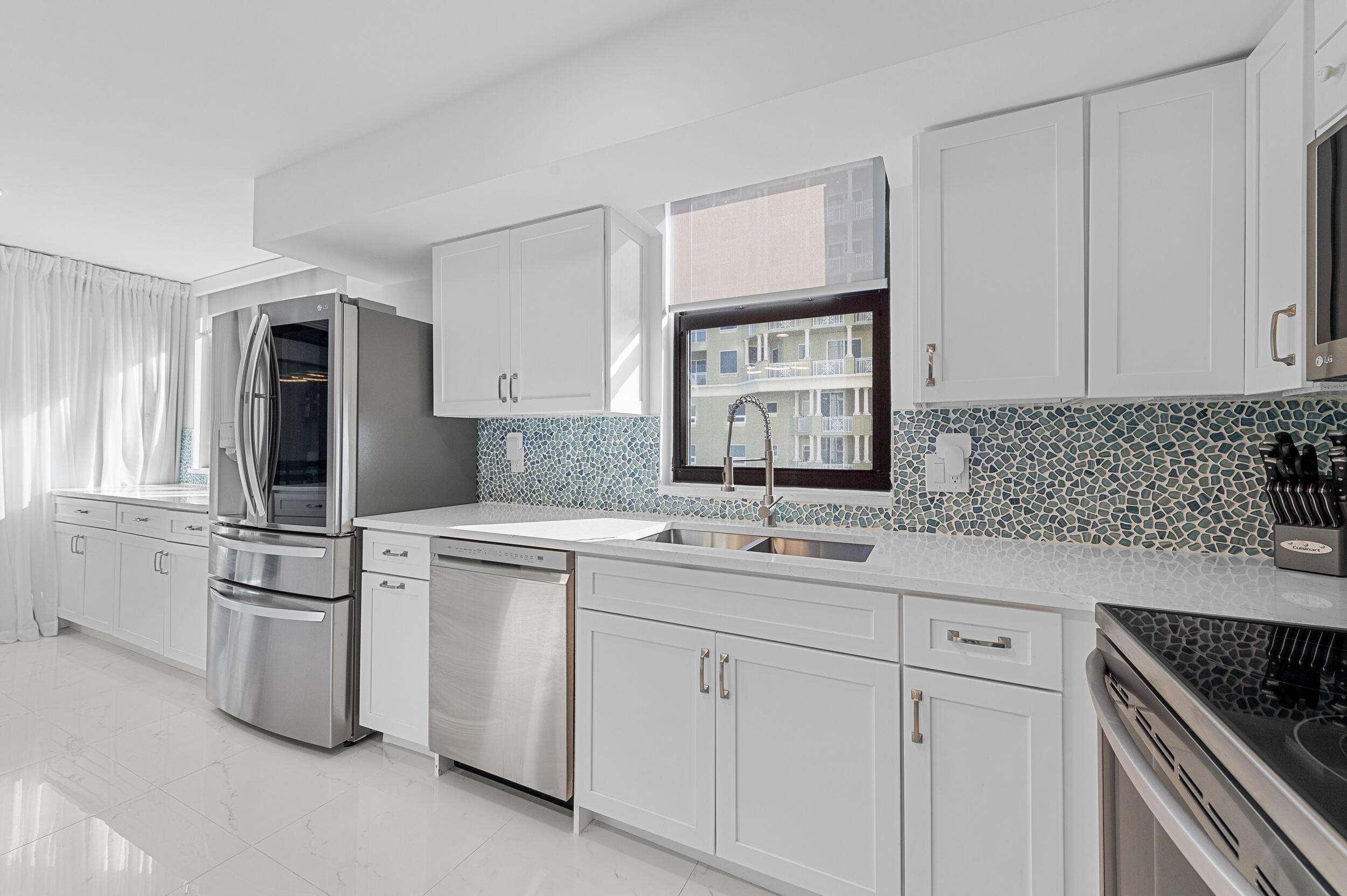 EASTPOINTE CONDO - Residential