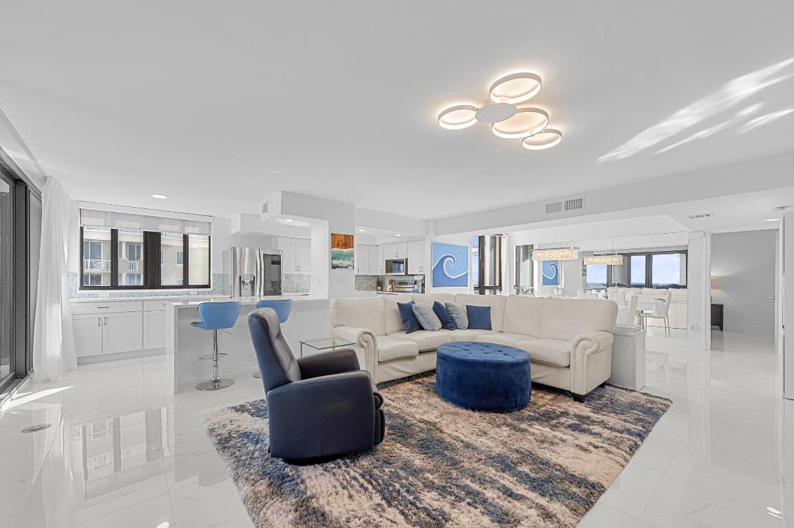 EASTPOINTE CONDO - Residential