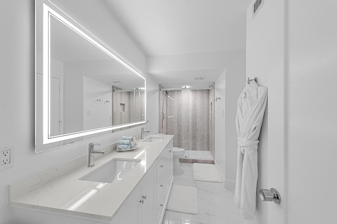 EASTPOINTE CONDO - Residential