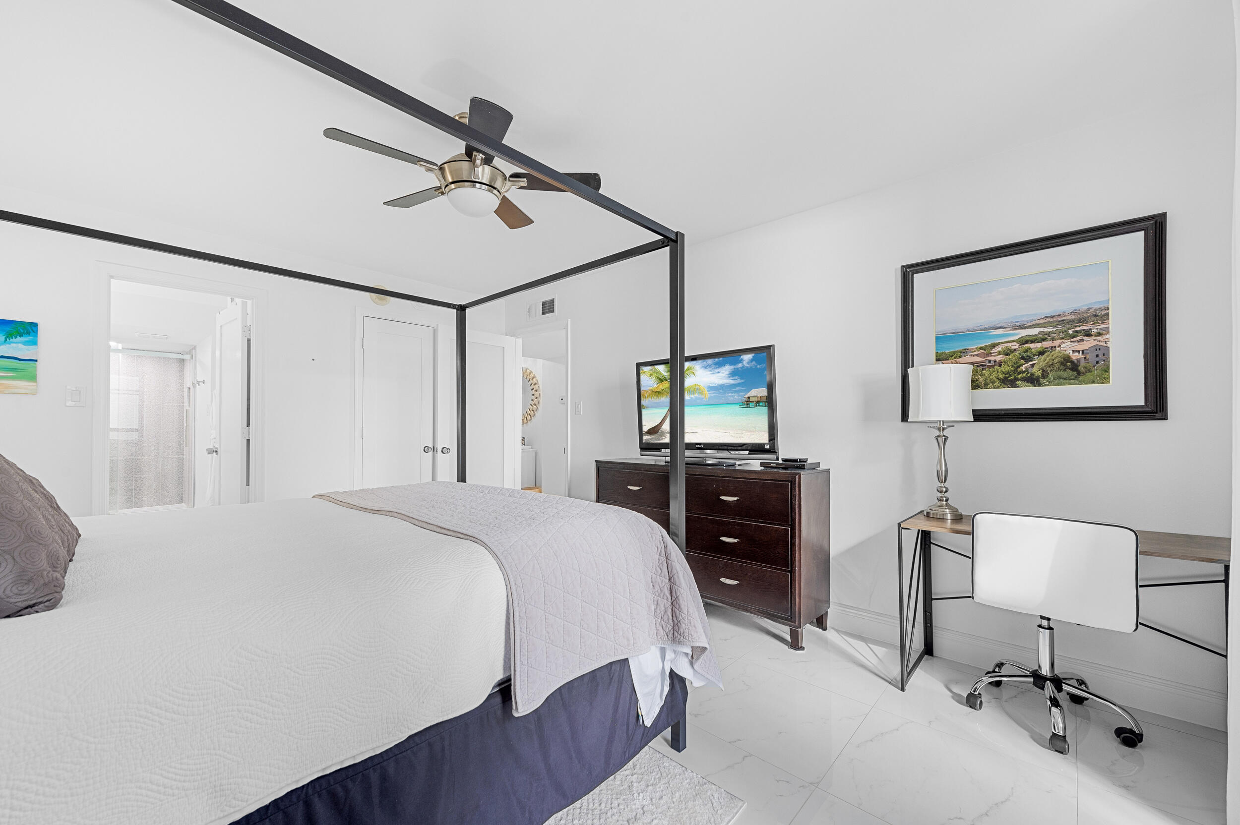 EASTPOINTE CONDO - Residential