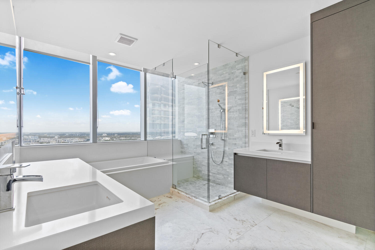 Paramount Miami - Residential Lease