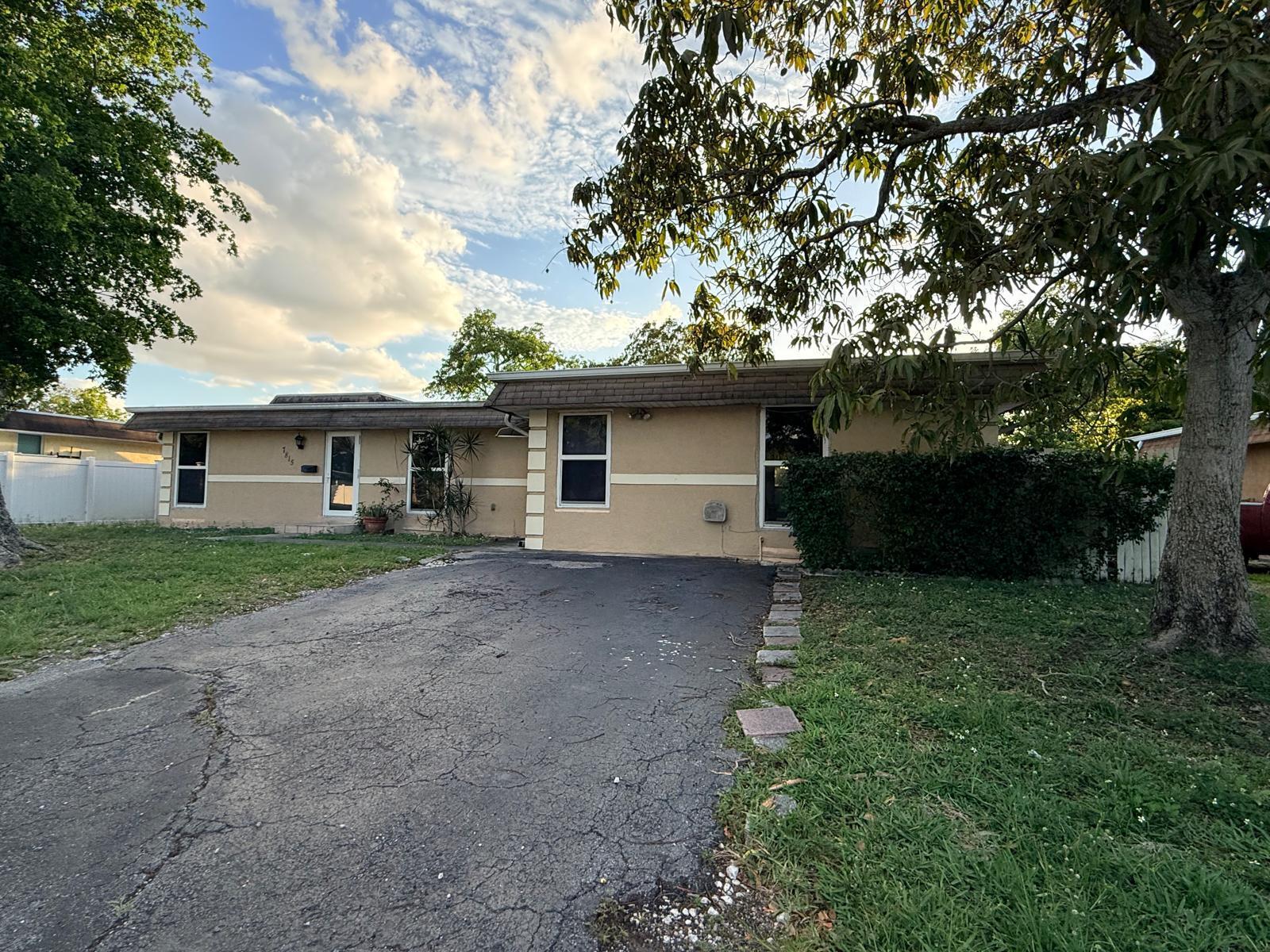 HEATHGATE 2ND ADD - Residential