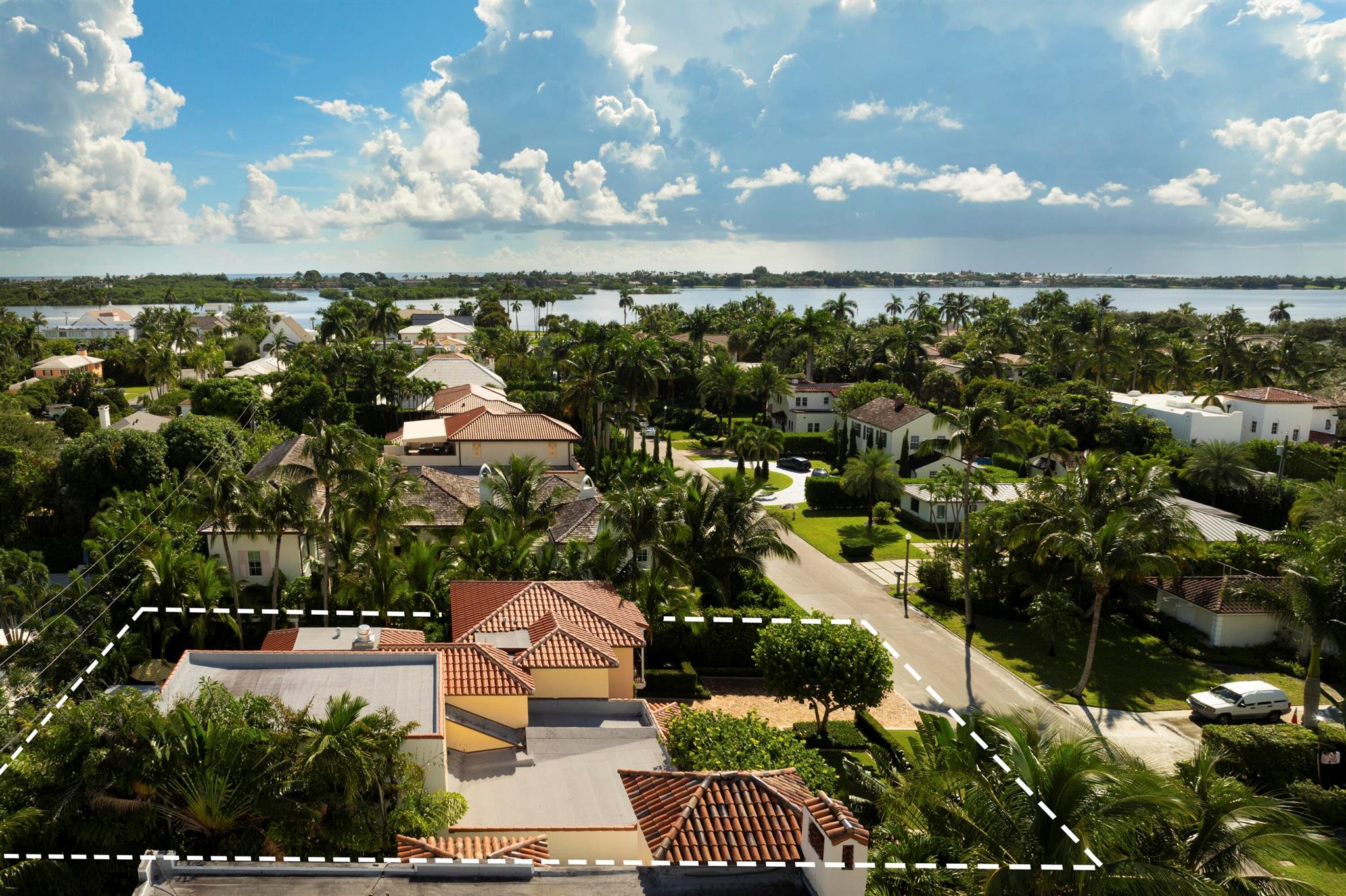 LAKEWOOD - Residential