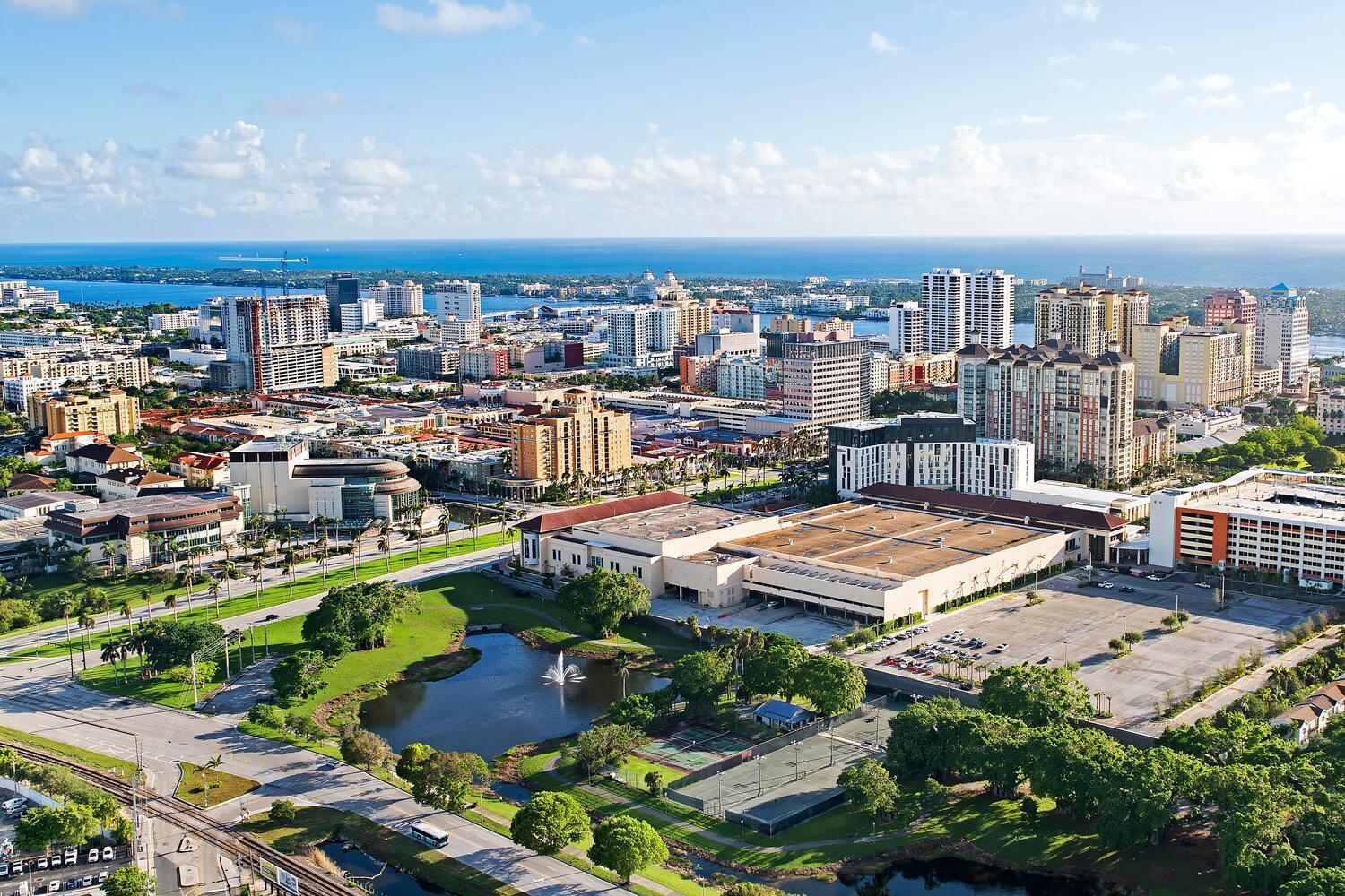 LAKEWOOD - Residential