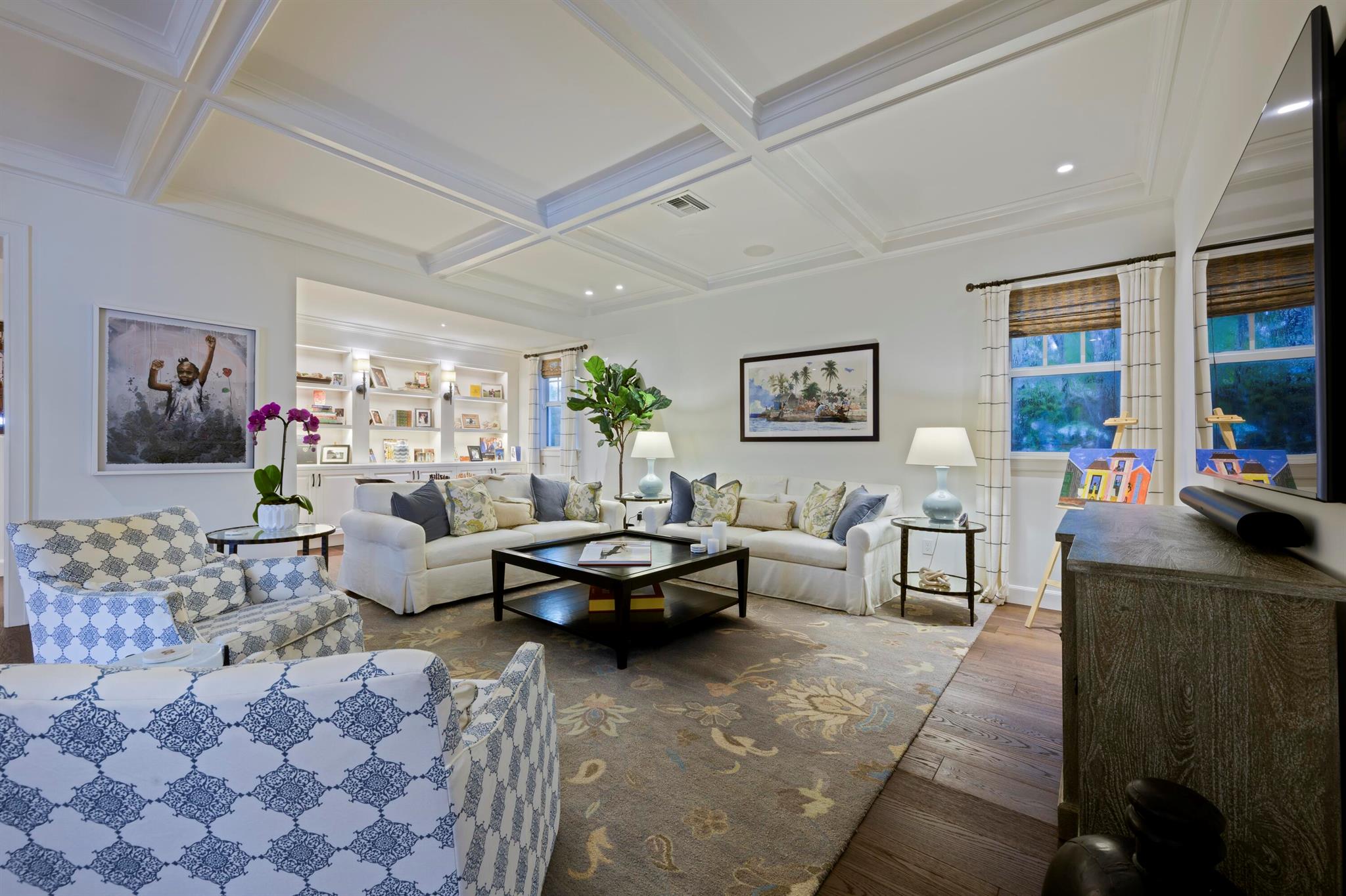 LAKEWOOD - Residential