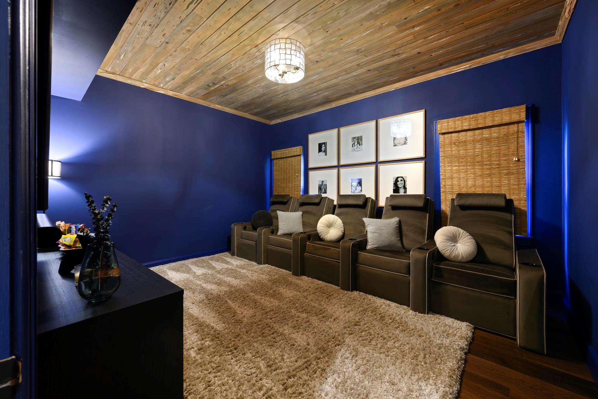 LAKEWOOD - Residential