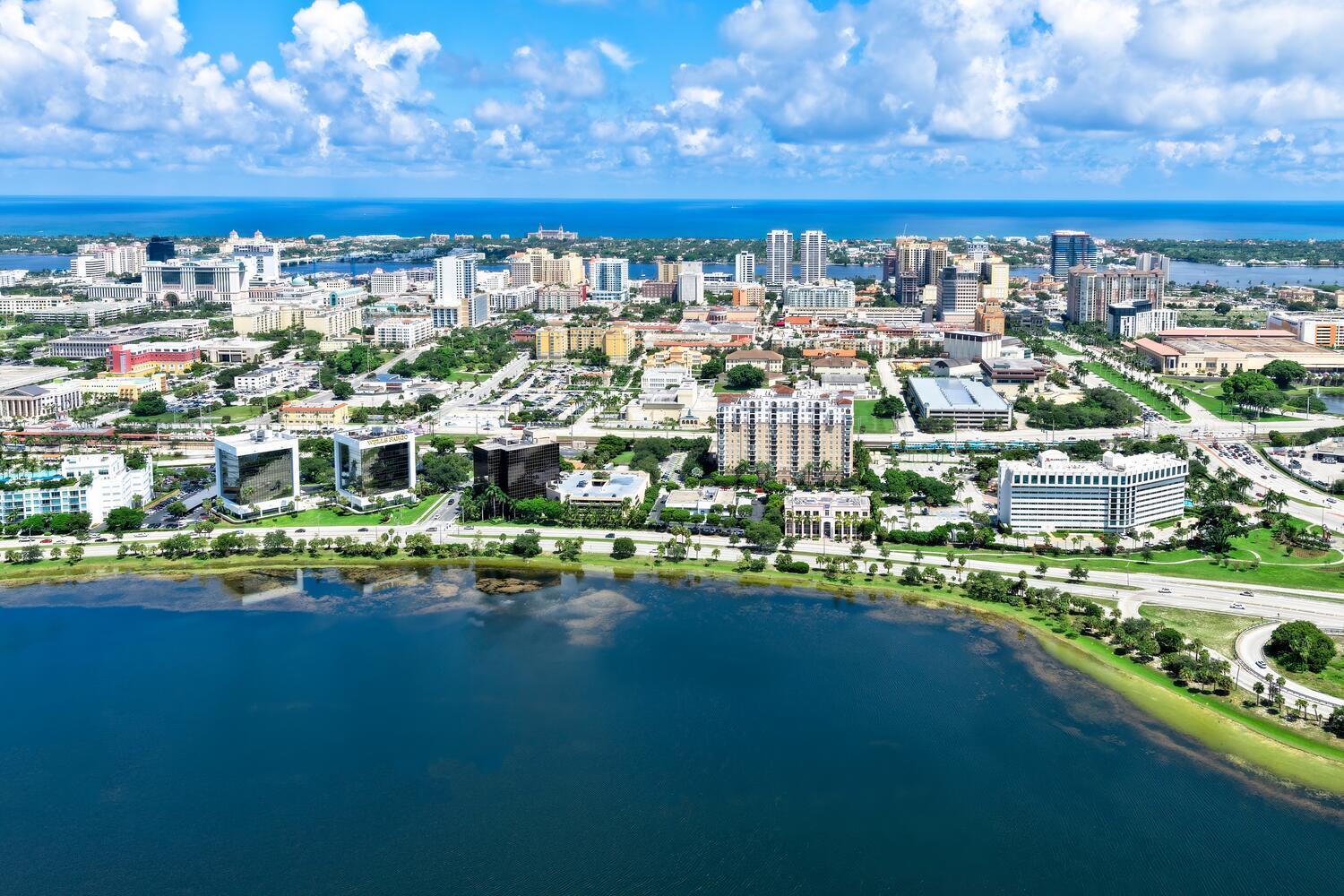 LAKEWOOD - Residential